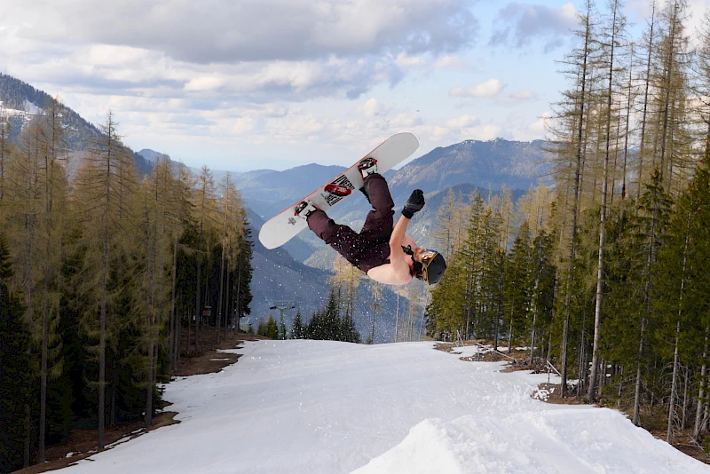 Oliver N. | Sportivmodels