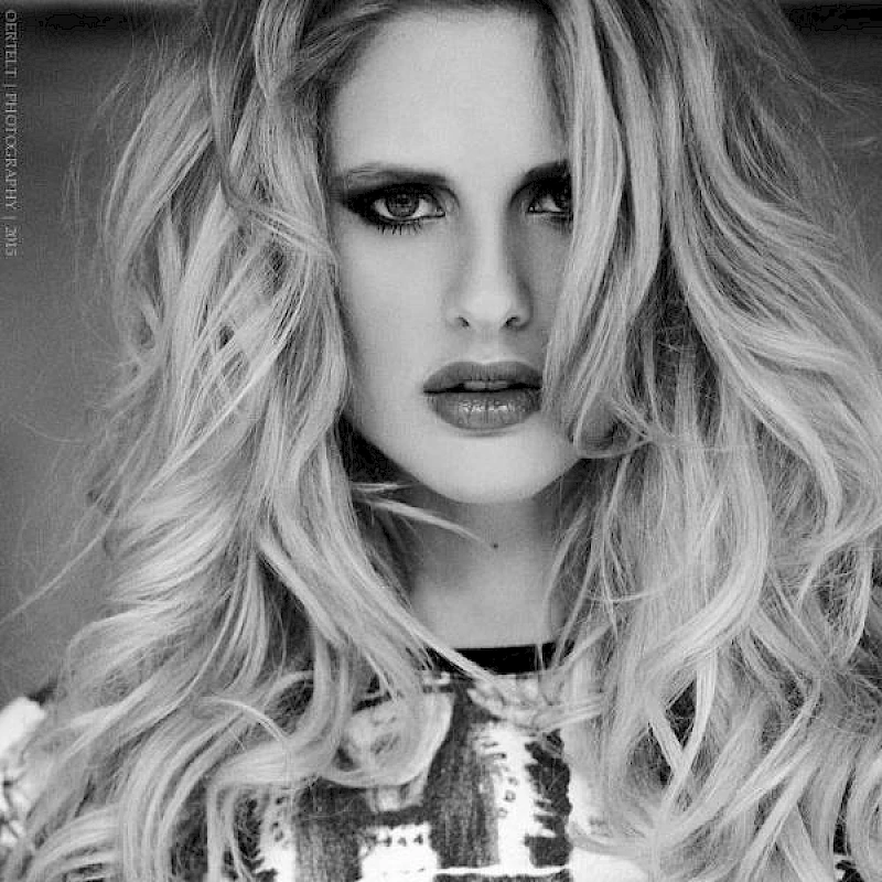 Janine S. | Sportivmodels